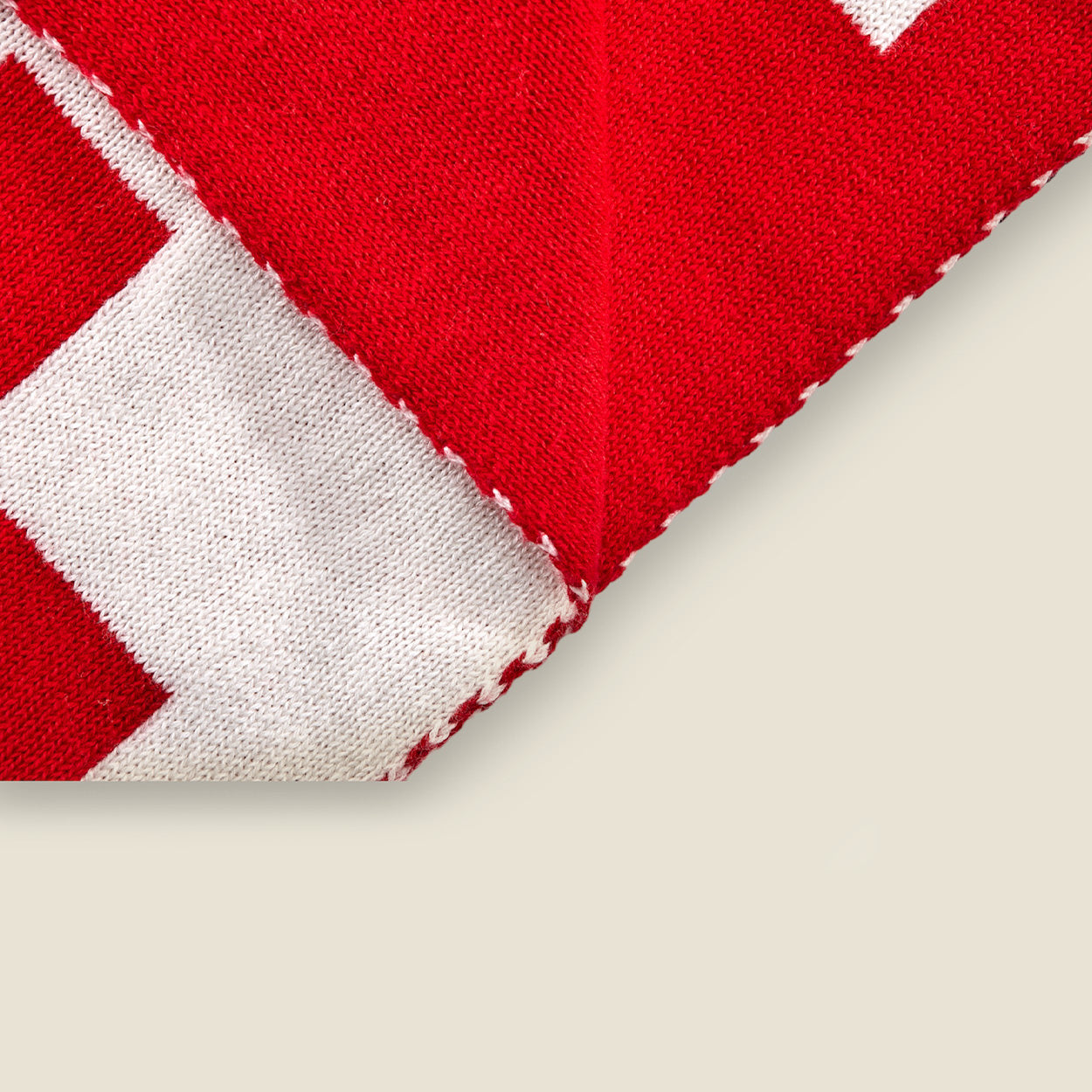 Swiss Cross 100% Cotton Dog Blankets - Code SALE15 for 15% off