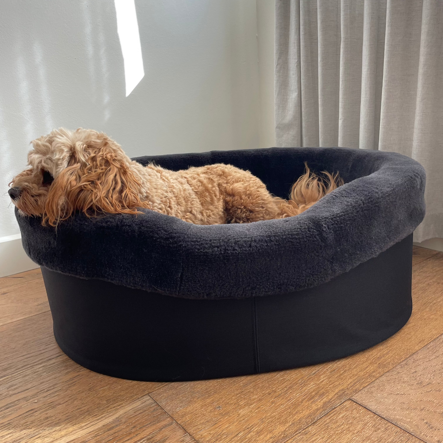 Australian Sheep Fleece Dog Bed / PRE-SALE - Code SALE20 to get 20% discount offer 30 days only!